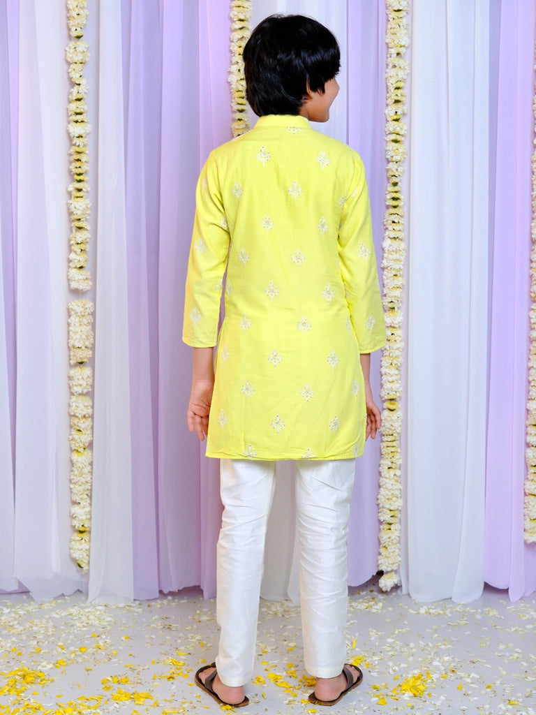 Embroidered Kurta Pyjama SetKURTA SETFREE SPARROW