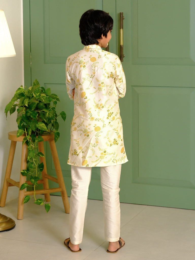 Ivory Printed Kurta Pyjama SetKURTA SETFREE SPARROW