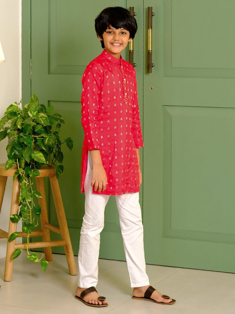 Red Silk Kurta Pyjama SetKURTA SETFREE SPARROW