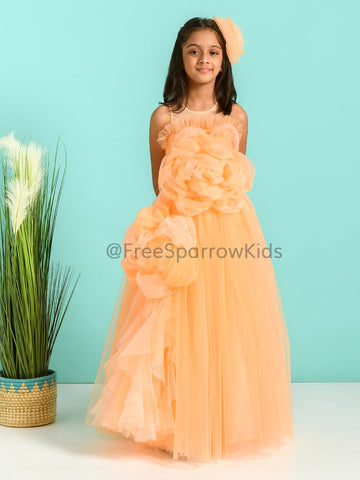 Juliet Peach Gown With Hair ClipGOWNFREE SPARROW